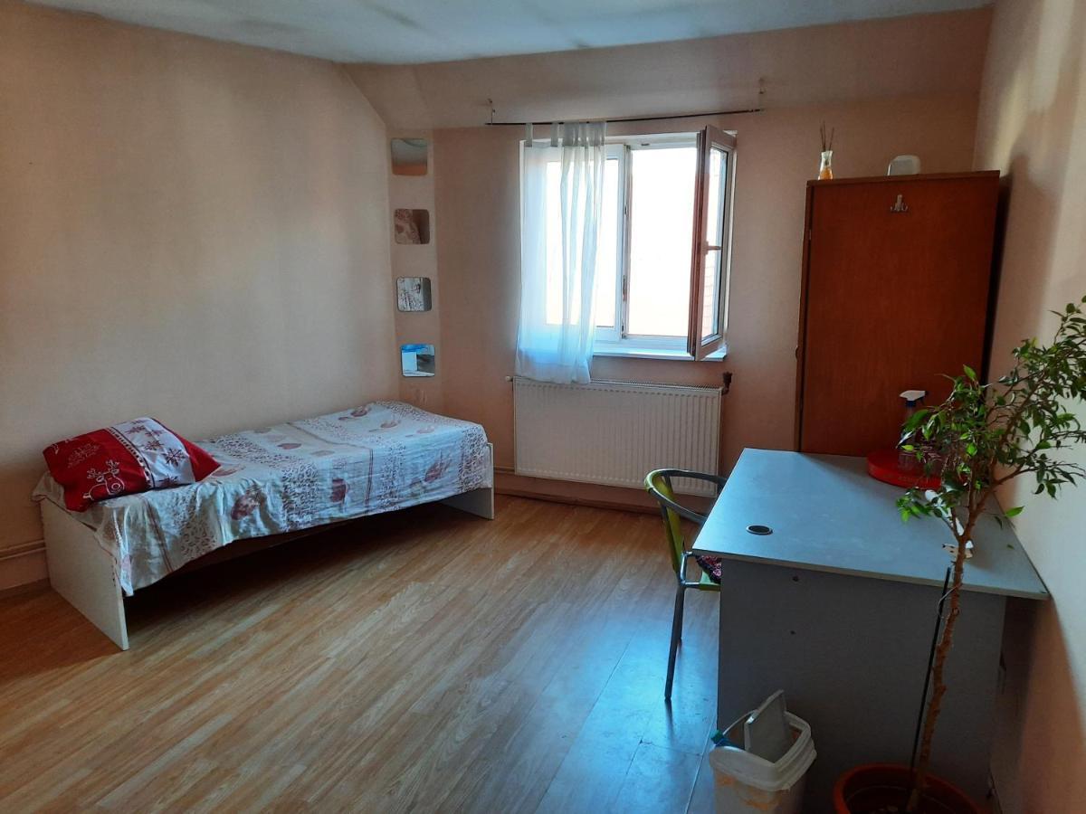 בראשוב Casa Adrian Camere Centru Vechi מראה חיצוני תמונה