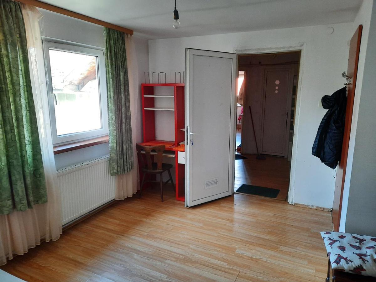 בראשוב Casa Adrian Camere Centru Vechi מראה חיצוני תמונה