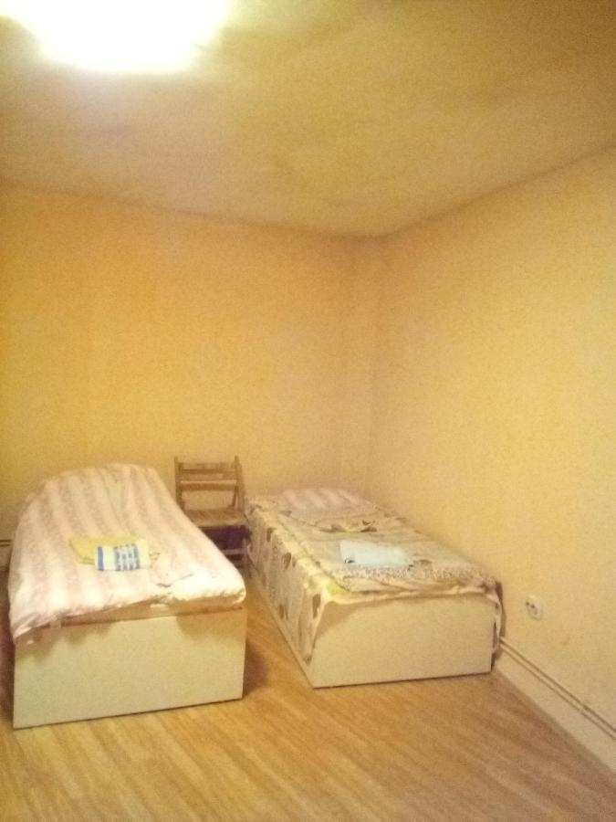 בראשוב Casa Adrian Camere Centru Vechi מראה חיצוני תמונה
